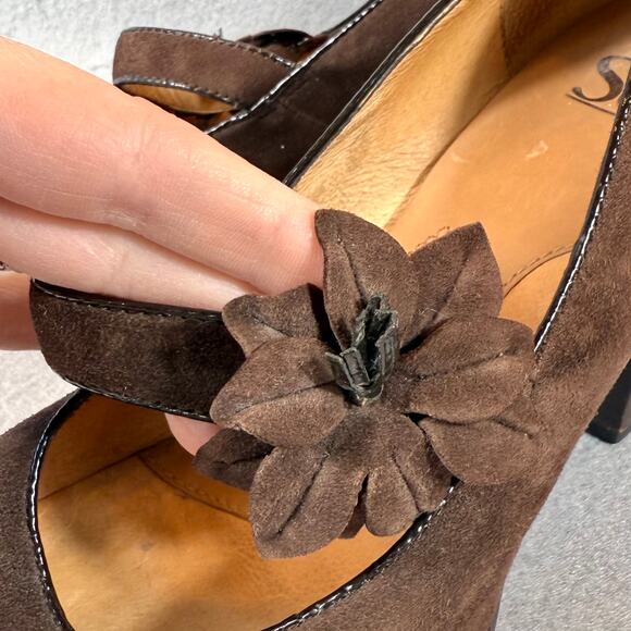 Sofft Geva Mary Jane Brown Suede Pumps Peep Toe Womens 9.5N - Picture 3 of 12